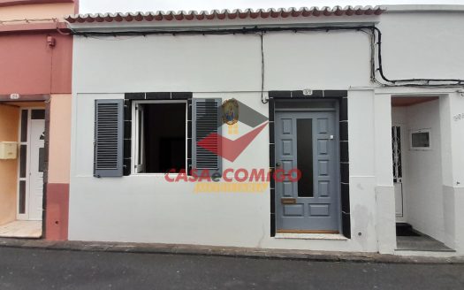 Azores real estate T1 house in São José Ponta Delgada